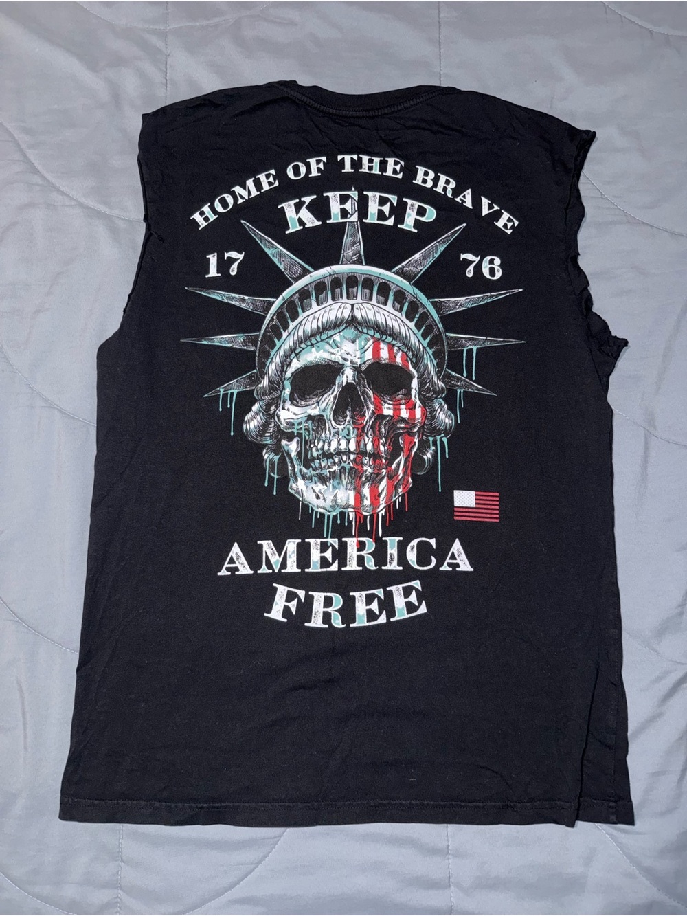 Men's Black Graphic Tank Top - 'Keep America Free' Skull Design